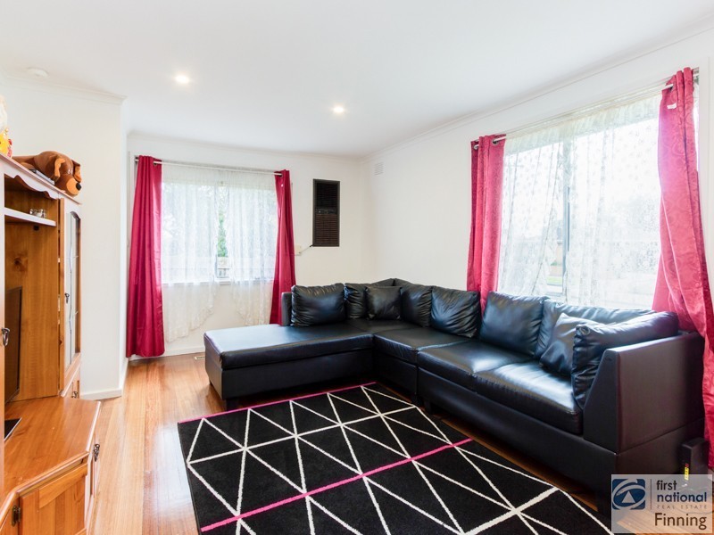 4 Anne Court, Cranbourne VIC 3977