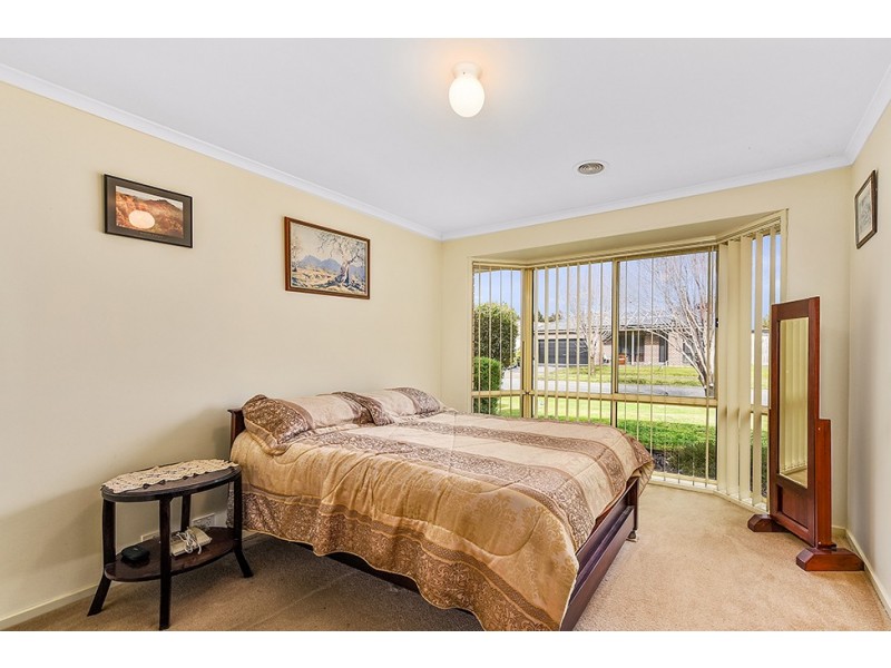 20 Merribah Way, Cranbourne West VIC 3977