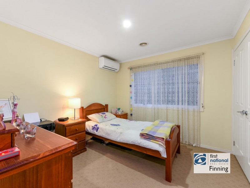 10 Hopegood Place, Lynbrook VIC 3975