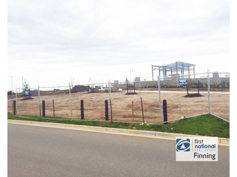 Clyde North VIC 3978