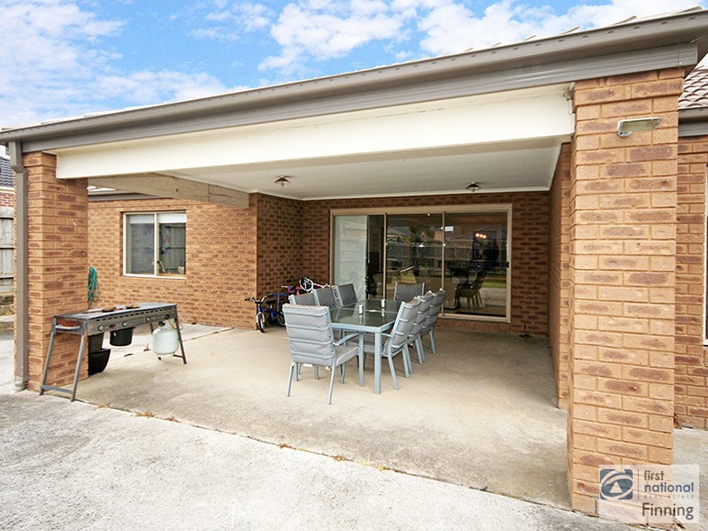 3 Pimelea Avenue, Lynbrook VIC 3975