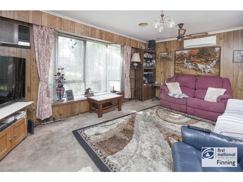 11 Marsden Court, Cranbourne North VIC 3977