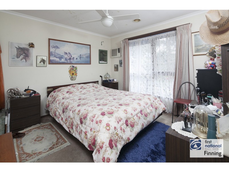 11 Marsden Court, Cranbourne North VIC 3977