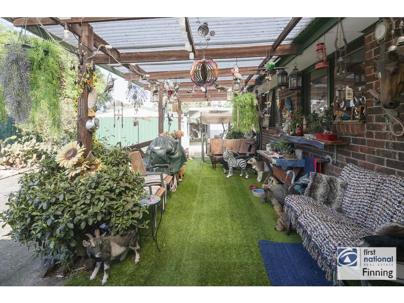 11 Marsden Court, Cranbourne North VIC 3977