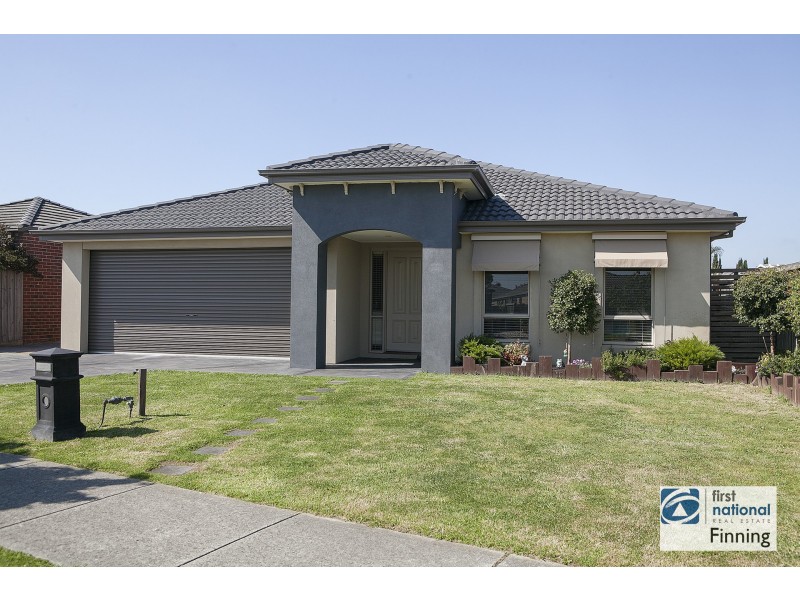14 Flametree Circuit, Cranbourne VIC 3977