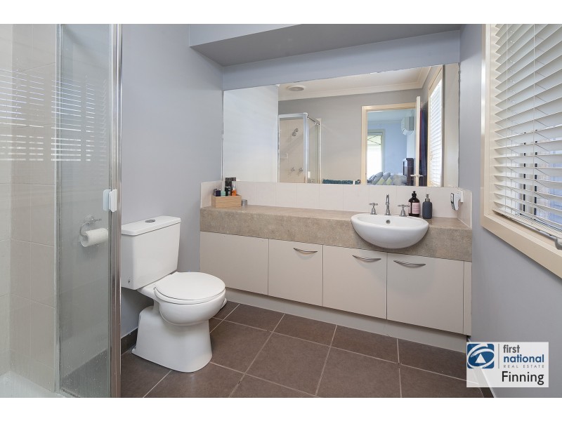 14 Flametree Circuit, Cranbourne VIC 3977