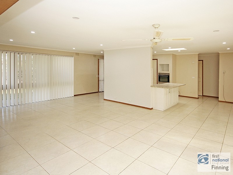 Cranbourne North VIC 3977