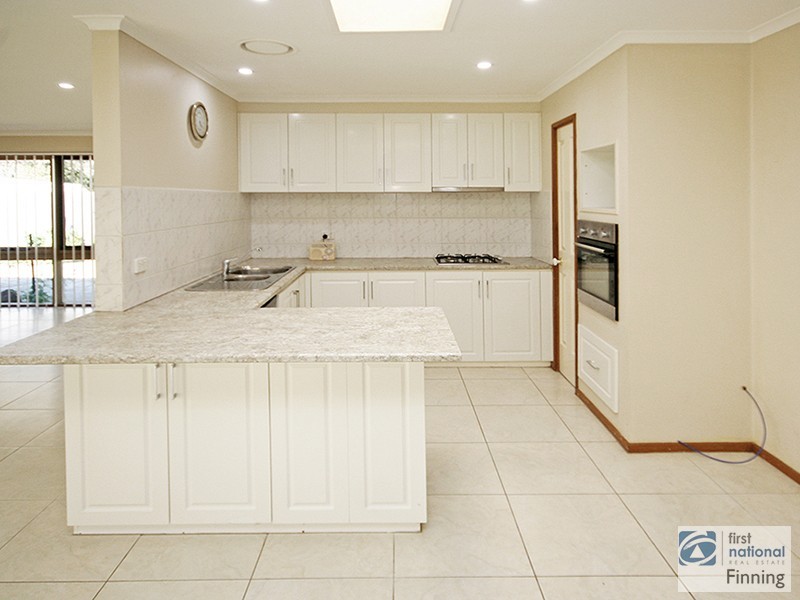 Cranbourne North VIC 3977