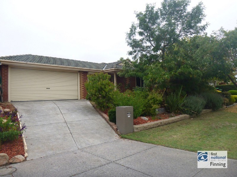 12 Forsyth Court, Cranbourne North VIC 3977