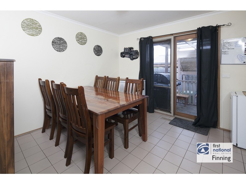 Cranbourne North VIC 3977