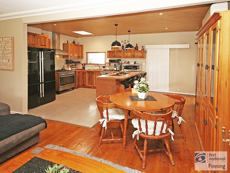 60 Cranbourne Drive, Cranbourne VIC 3977
