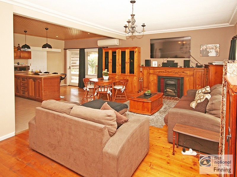 60 Cranbourne Drive, Cranbourne VIC 3977
