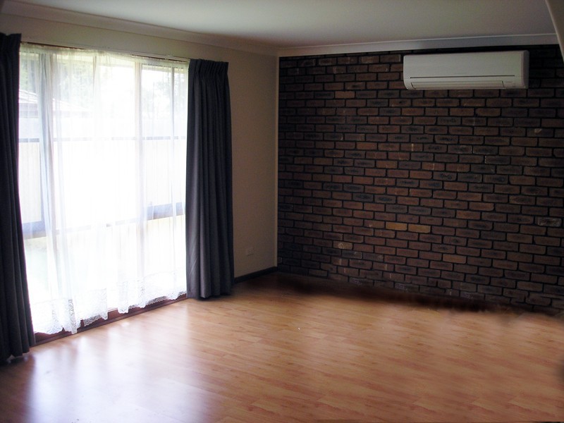 25 Macquarie Court, Cranbourne North VIC 3977