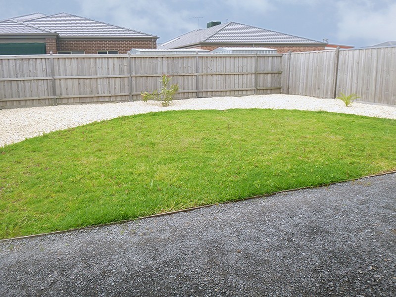 126 William Thwaites Boulevard, Cranbourne North VIC 3977