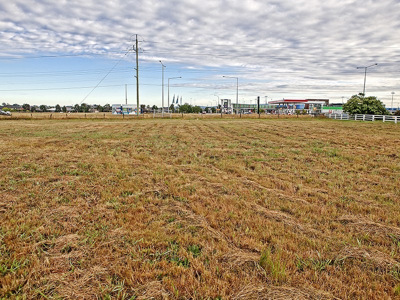 980 Thompsons Road, Cranbourne VIC 3977