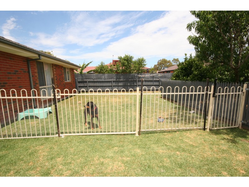 233 Monahans Road, Cranbourne VIC 3977