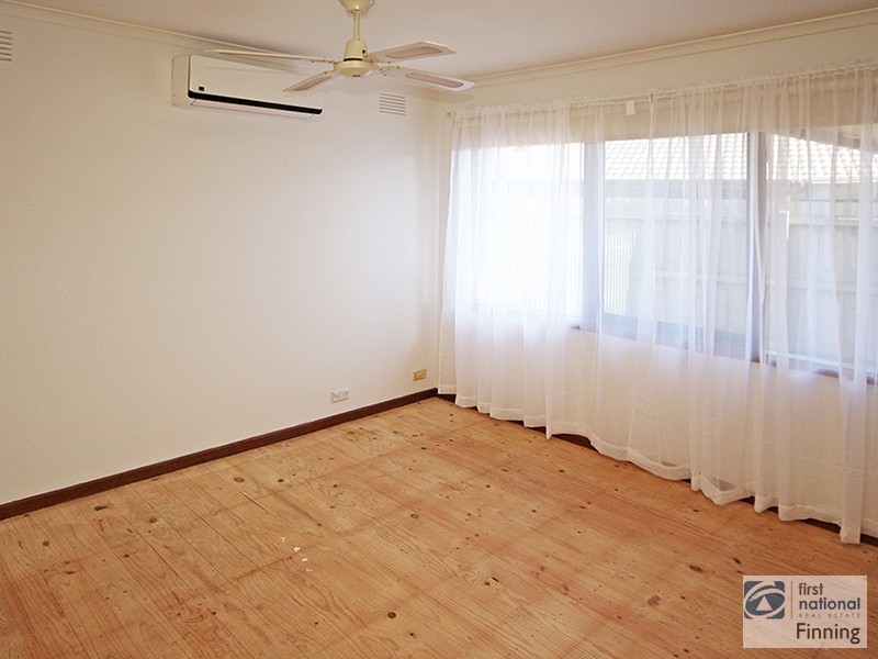 21 Bourke Road, Cranbourne VIC 3977