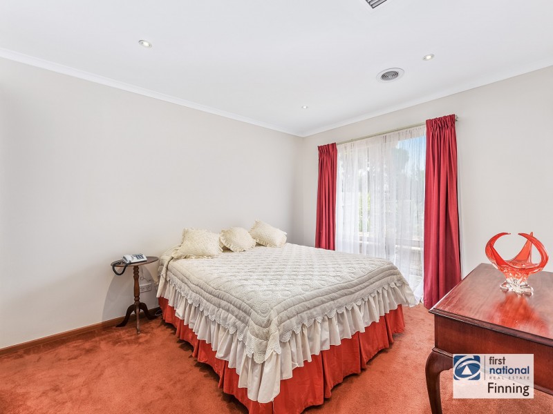 Cranbourne North VIC 3977