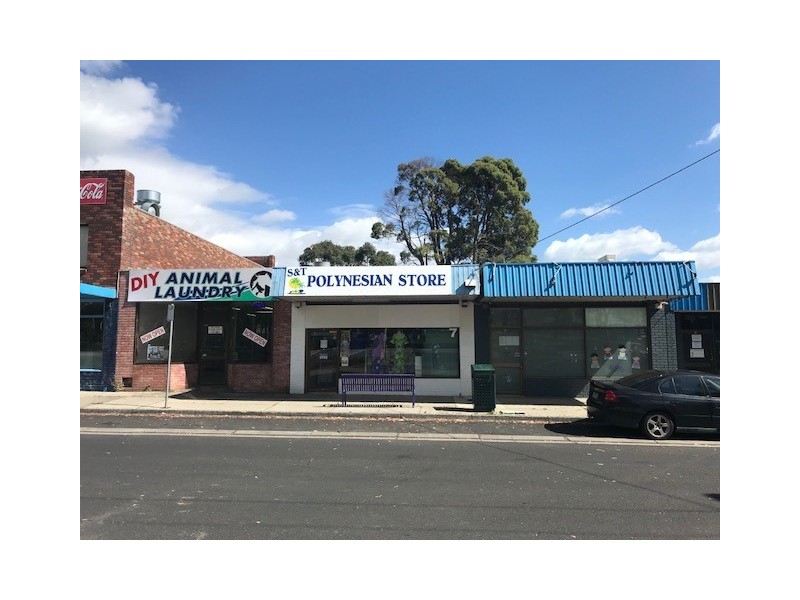 7 Cranbourne Place, Cranbourne VIC 3977