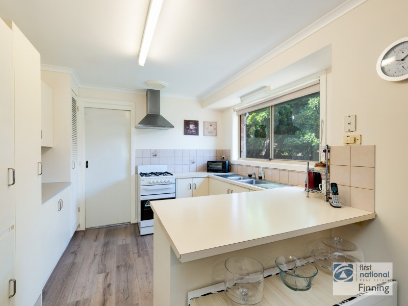 32 Bruce Street, Cranbourne VIC 3977