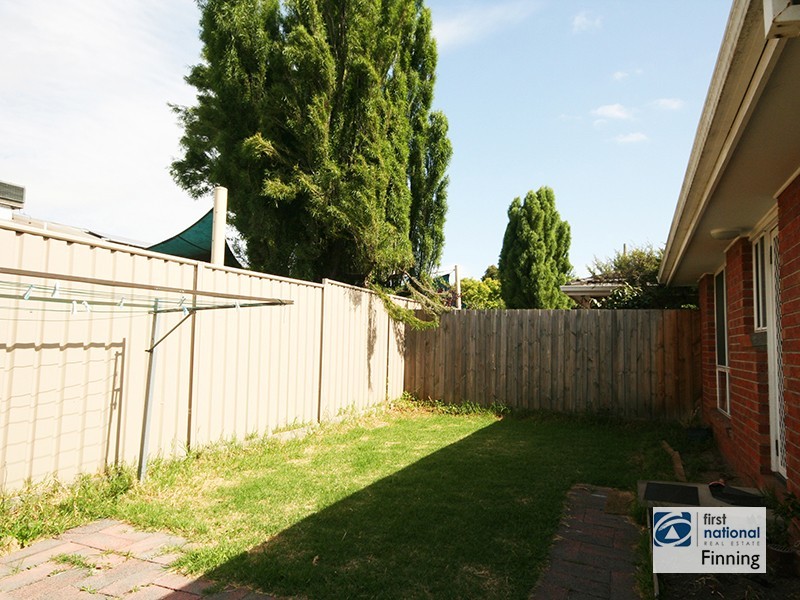 3/215 Sladen Street, Cranbourne VIC 3977