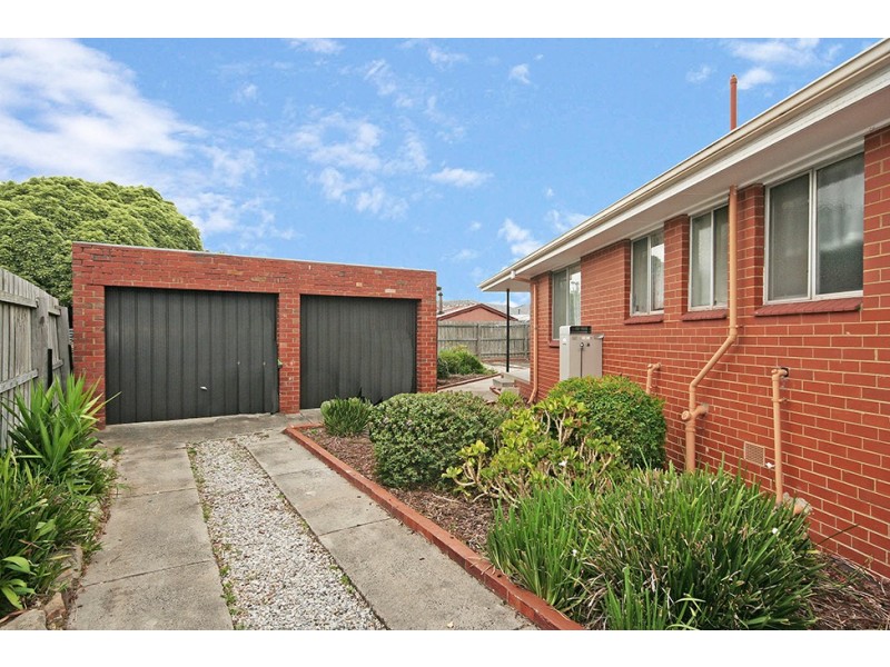 19 Barron Court, Dandenong North VIC 3175
