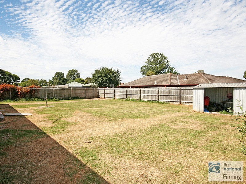 18 Hotham Street, Cranbourne VIC 3977