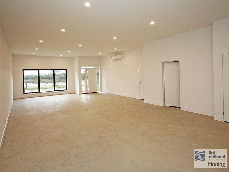 23 Fergus Lane, Cranbourne VIC 3977