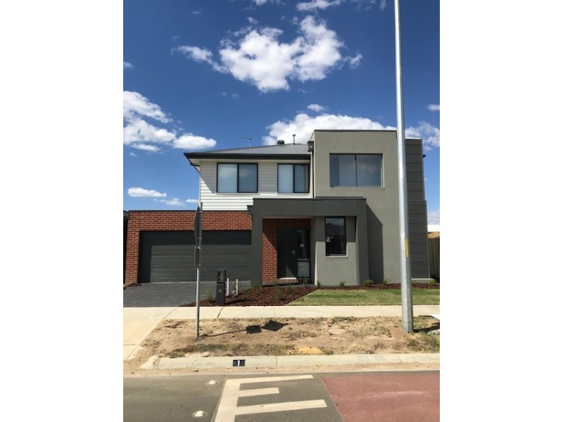 1 Guernsey Street, Clyde North VIC 3978