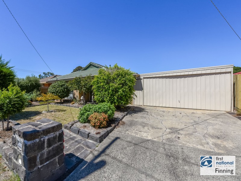 4 Butler Court, Cranbourne VIC 3977