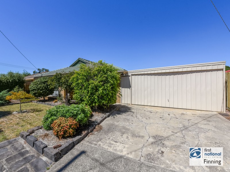 4 Butler Court, Cranbourne VIC 3977
