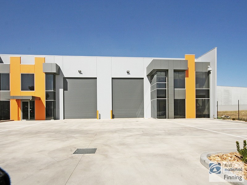 2/7 Morialta Road, Cranbourne VIC 3977