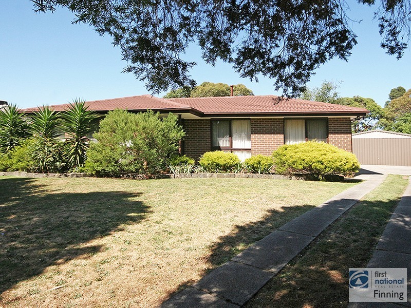 11 Hunter Court, Cranbourne North VIC 3977