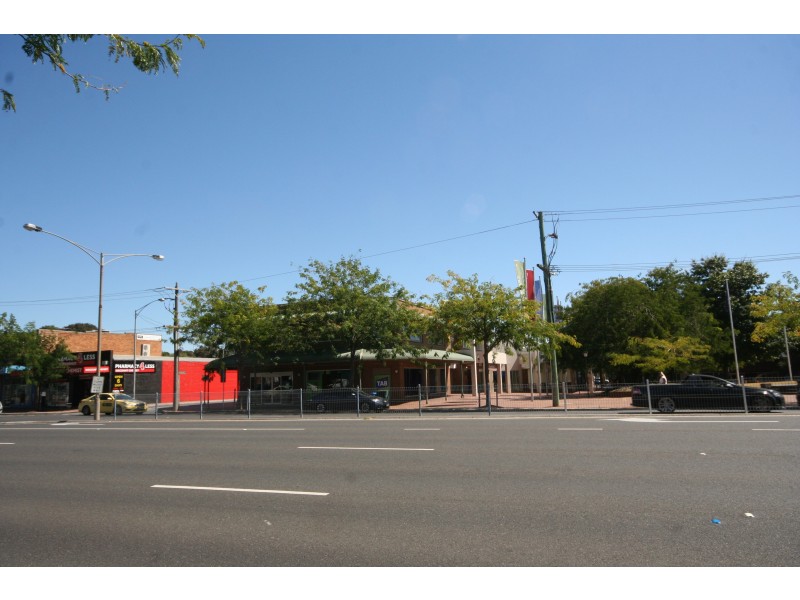 1 -2/75-89 High Street, Cranbourne VIC 3977