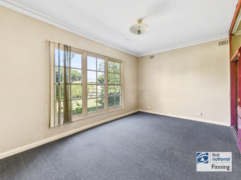 65 Cranbourne Drive, Cranbourne VIC 3977