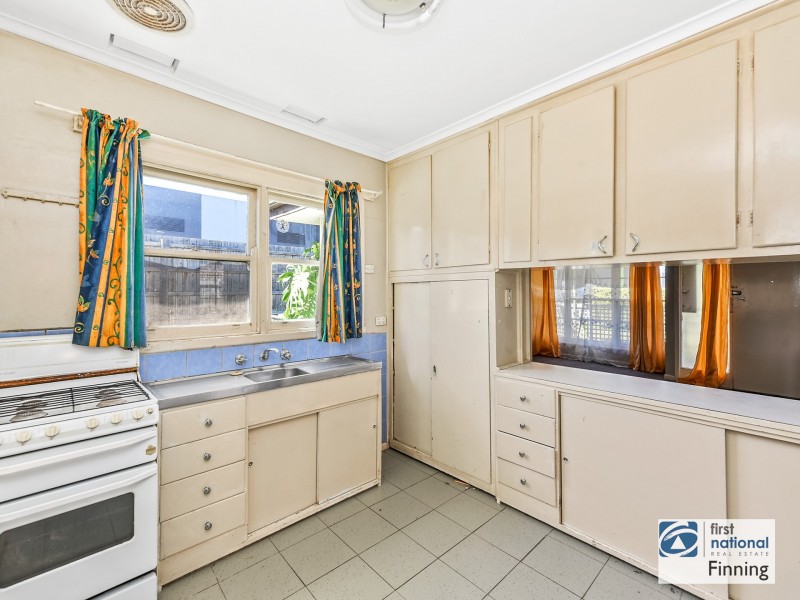 65 Cranbourne Drive, Cranbourne VIC 3977