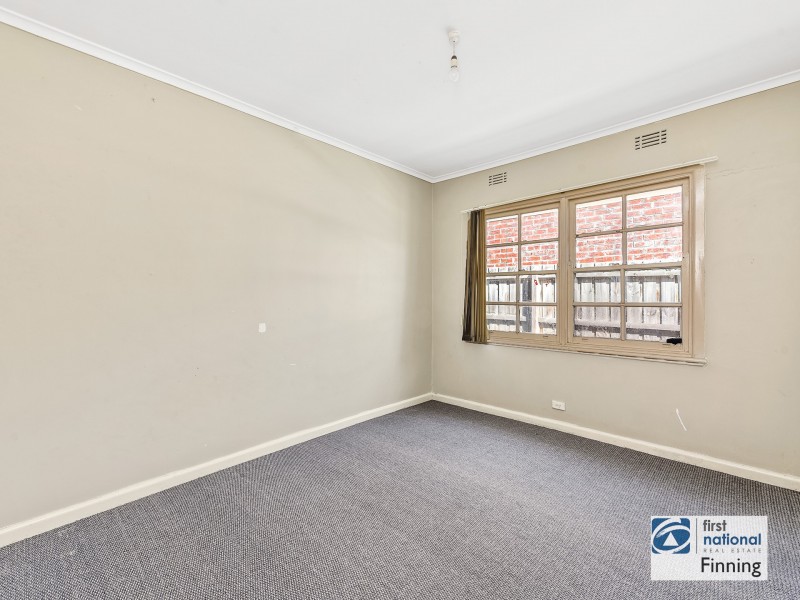 65 Cranbourne Drive, Cranbourne VIC 3977