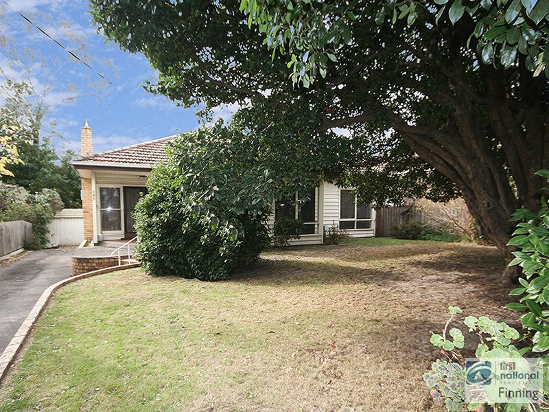 143 Sladen Street, Cranbourne VIC 3977