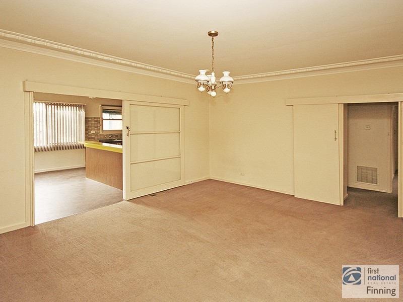 143 Sladen Street, Cranbourne VIC 3977