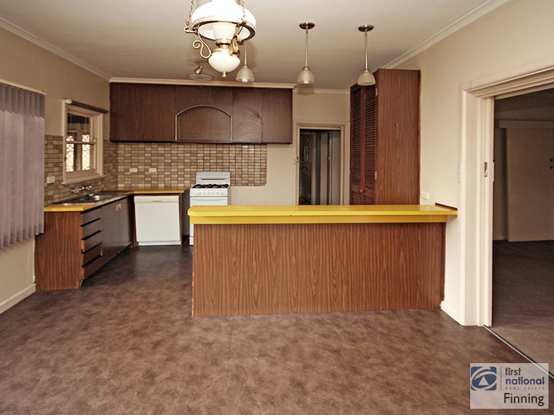 143 Sladen Street, Cranbourne VIC 3977