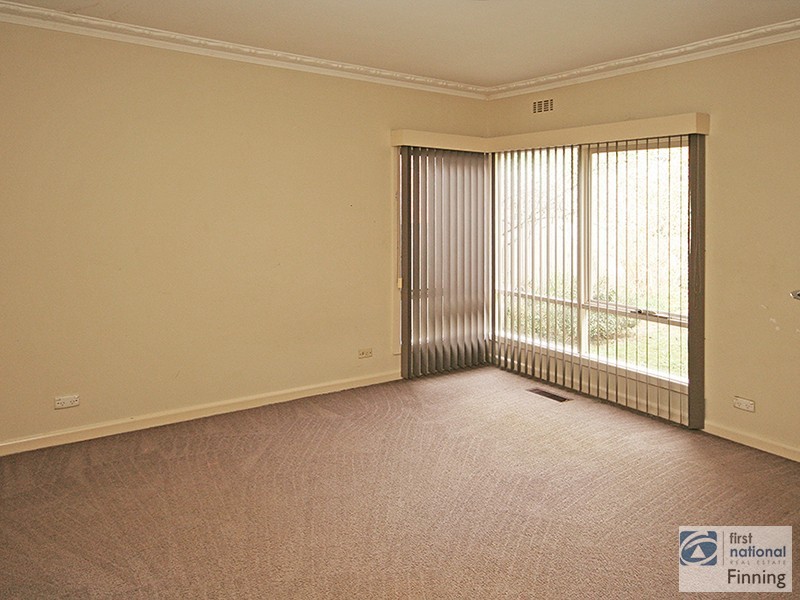 143 Sladen Street, Cranbourne VIC 3977