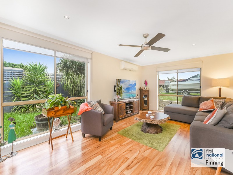 6 Dotterel Close, Blind Bight VIC 3980