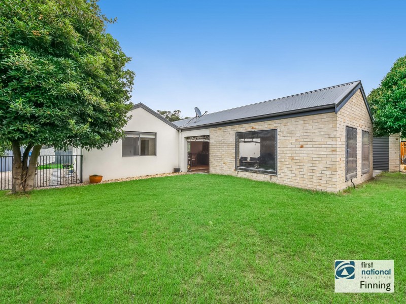 6 Dotterel Close, Blind Bight VIC 3980