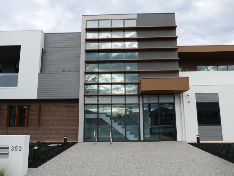 352-354 Rossiter Road, Koo Wee Rup VIC 3981