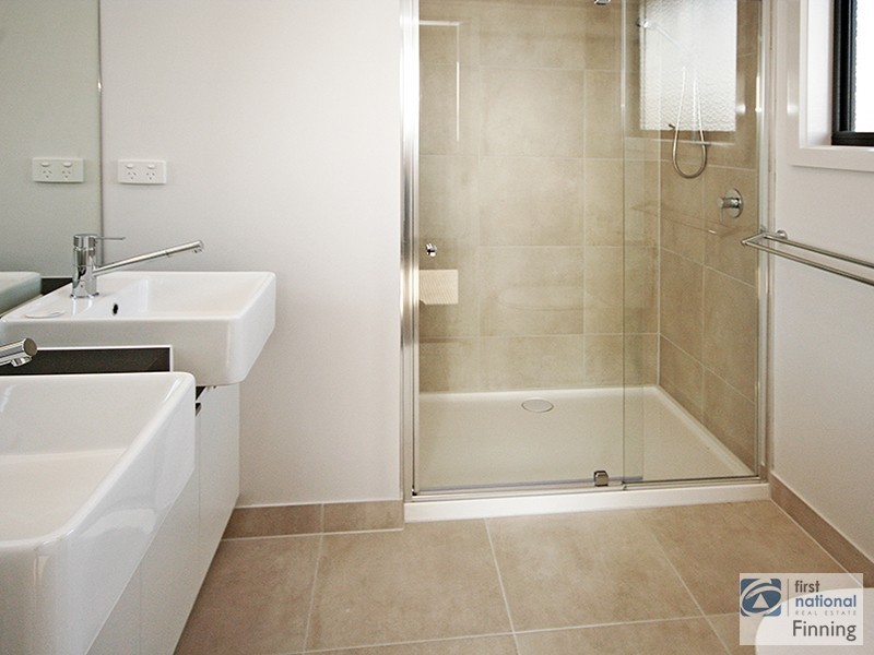 44 Cherrington Avenue, Officer VIC 3809