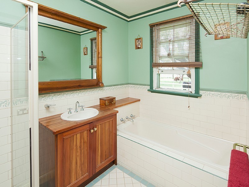 15 Garden Street, Cranbourne East VIC 3977