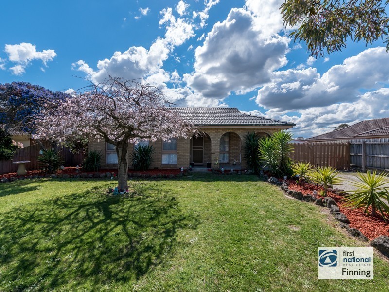 5 Kennedy Court, Cranbourne North VIC 3977