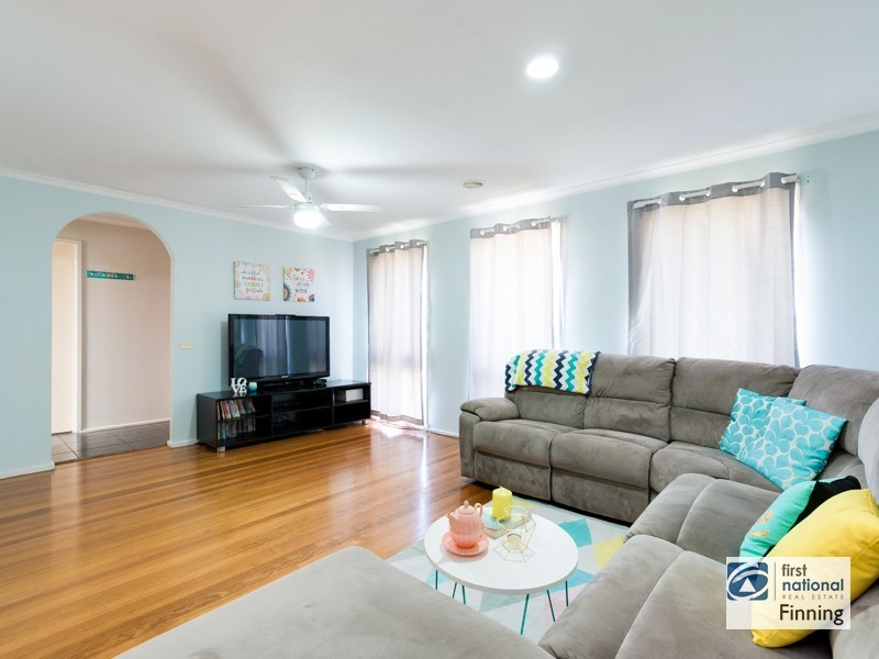 5 Kennedy Court, Cranbourne North VIC 3977