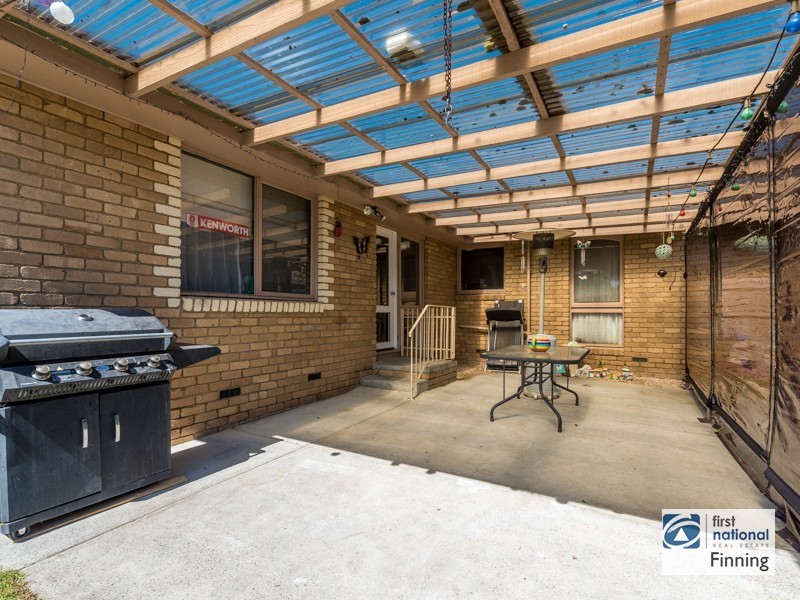 5 Kennedy Court, Cranbourne North VIC 3977