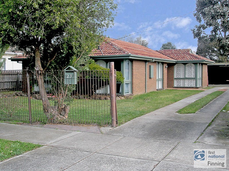 23 Ainsleigh Court, Cranbourne VIC 3977